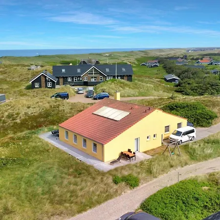 Moderniseret, Flot Poolhus Til 8 Personer Sj270 בית נופש *